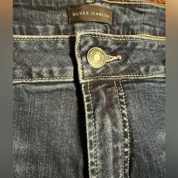 SILVER Jeans Women's Dark Blue Mis Rise Slim Leg Jeans - Picture 4 of 4